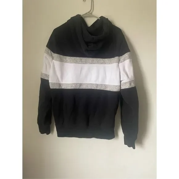 Men’s Hollister Size XL Black and White Hooded Sweatshirt - Picture 2 of 3